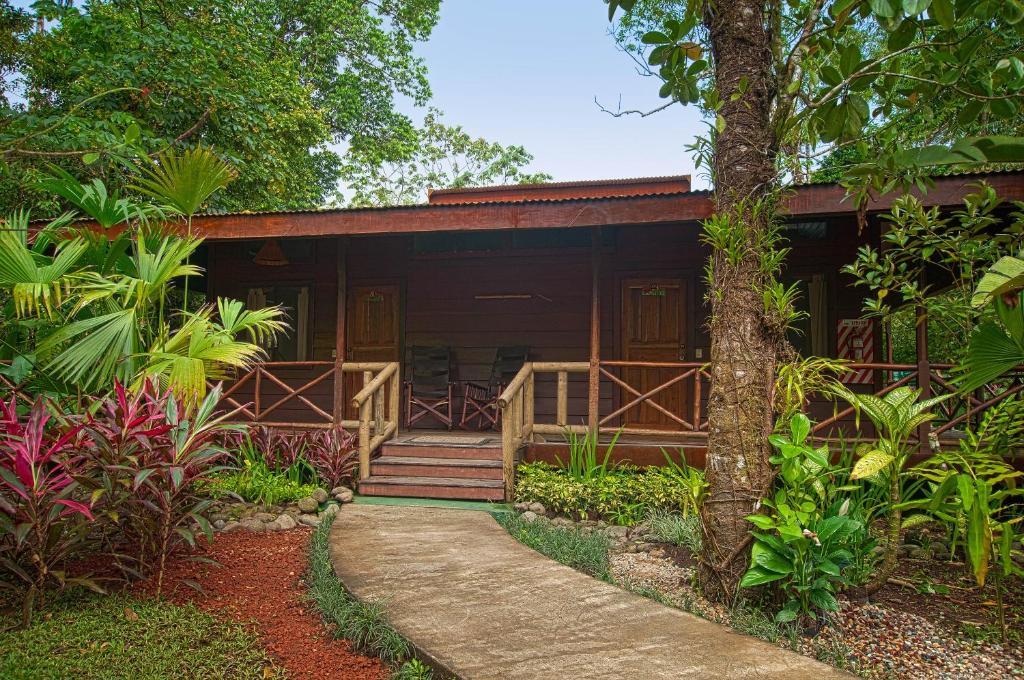 Pachira Lodge Tortuguero Phòng bức ảnh